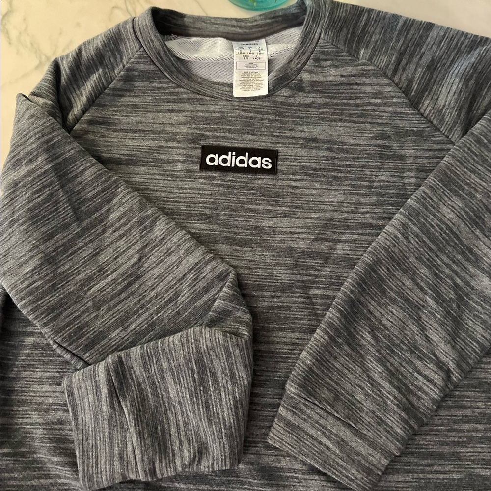 Adidas crew neck sweatshirt sz L color space dye dark gray